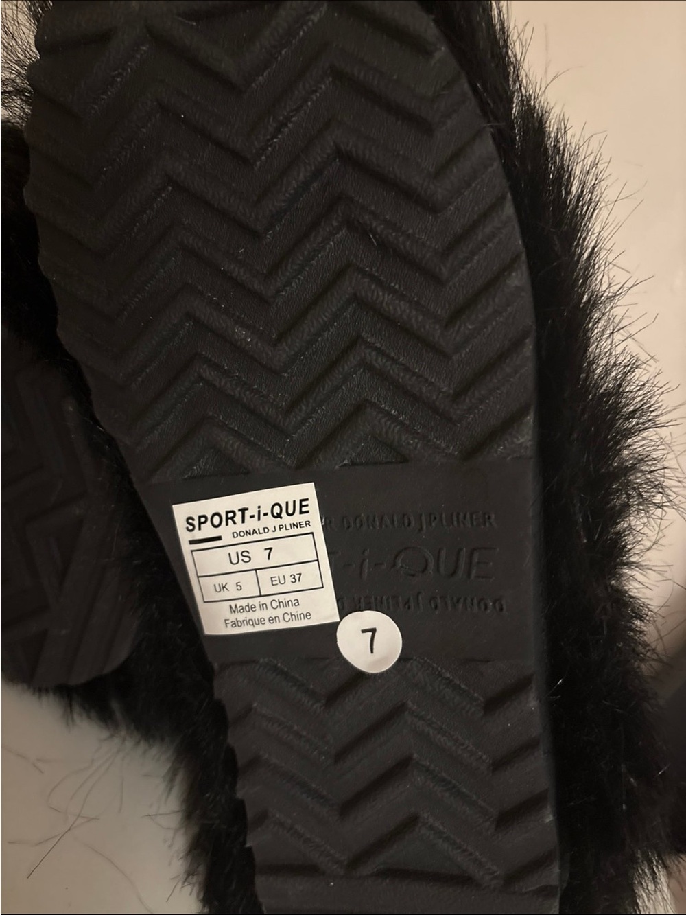 Black Faux Fur Boots - Cozy Statement Footwear 7 like new - Picture 4 of 6
